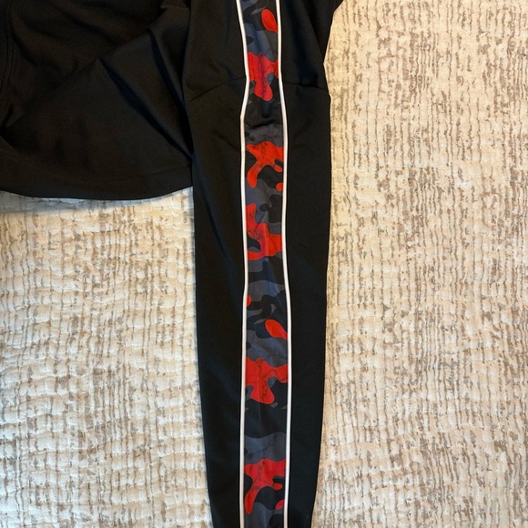 WT02 Track Jacket L - Picture 6 of 7